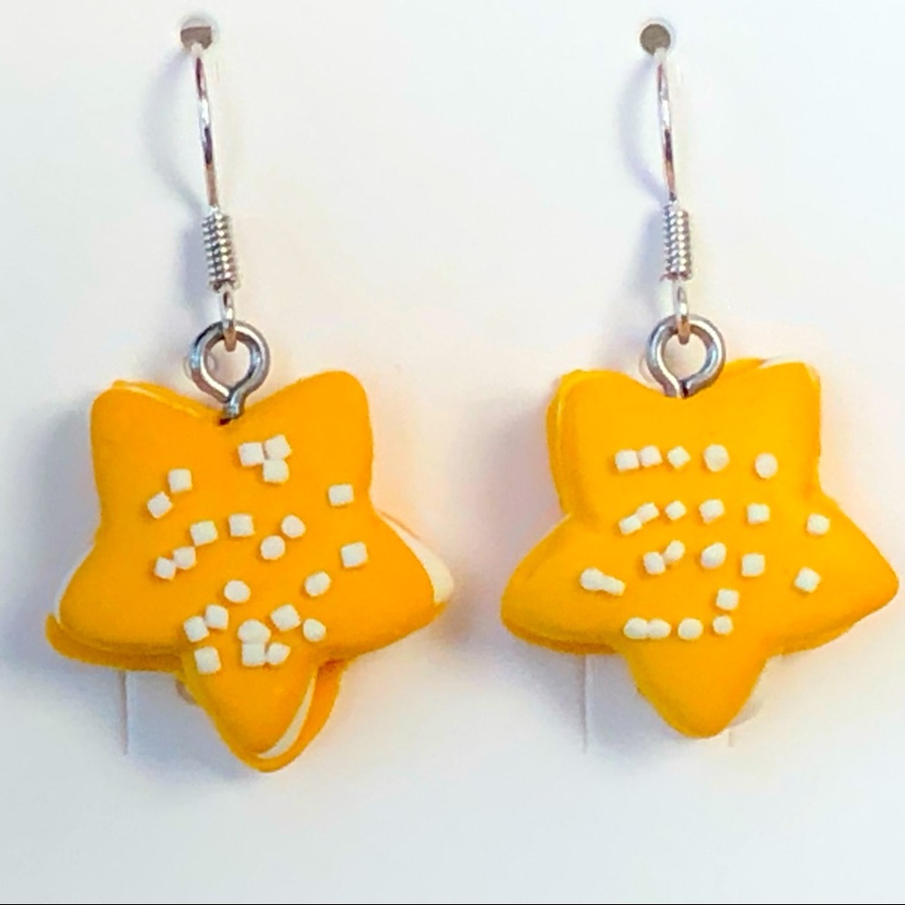 New Sugar Cookie Novelty Holiday Fun New Hand Crafted Dangling Earrings